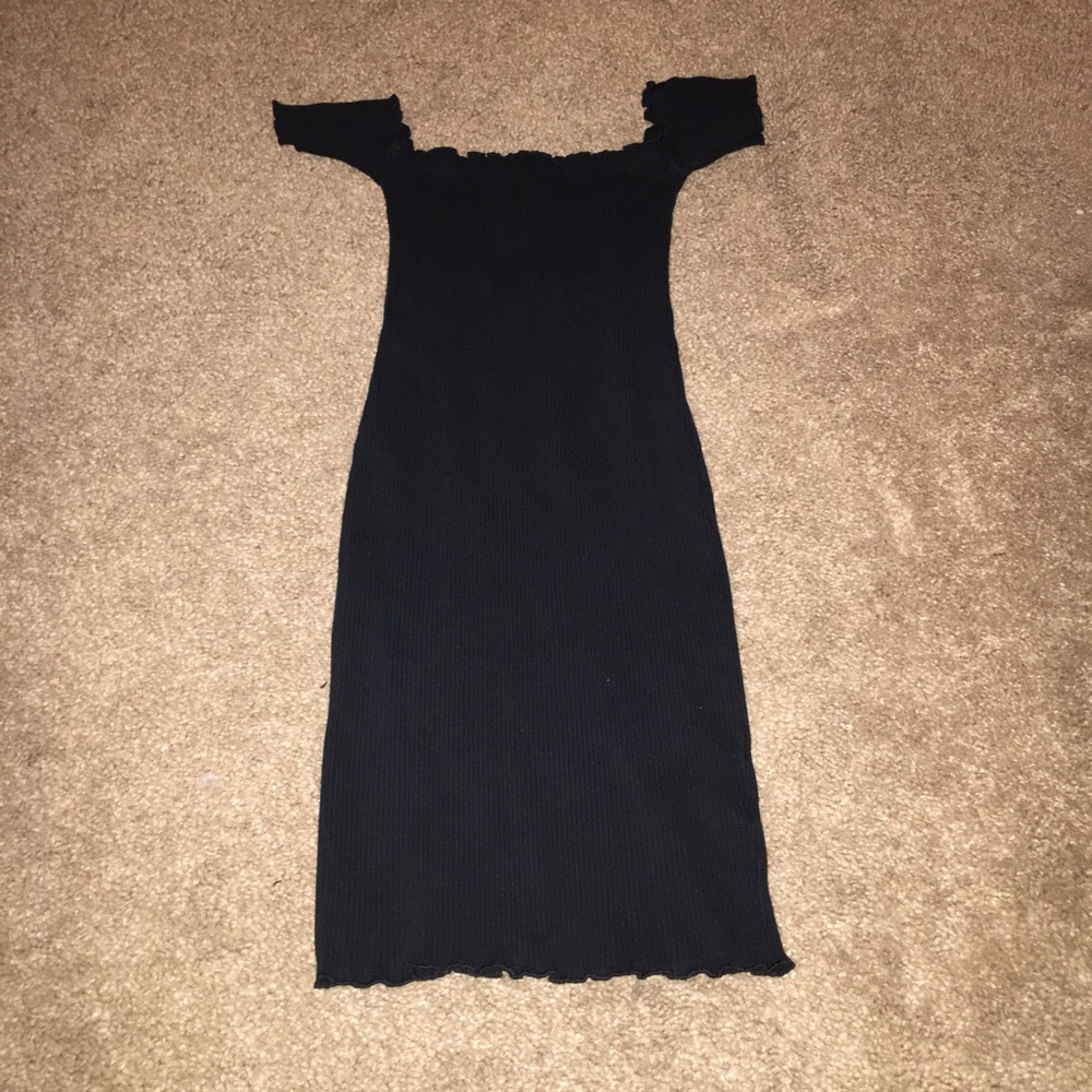 Ribbed off the shoulder mini dress